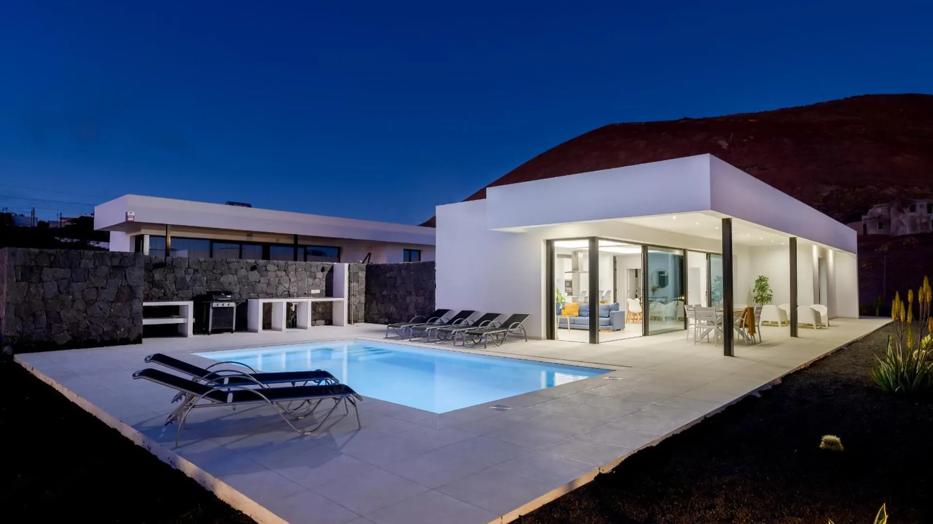 Villa Ainara Tias