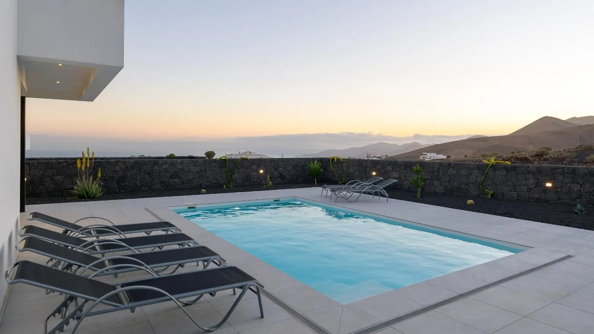 Villa Ainara Tias